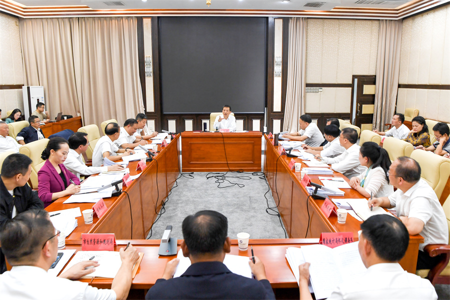 書記照片 縣域經濟高質量發展 書記照片 縣域經濟高質量發展